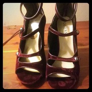 size 8 guess high heels